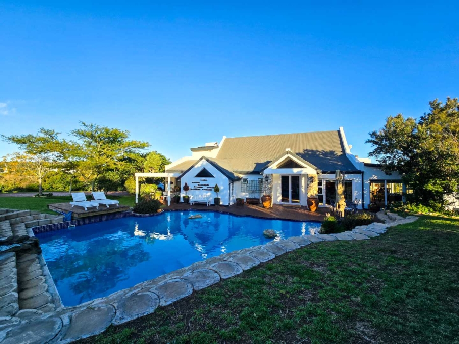 3 Bedroom Property for Sale in Stilbaai Oos Western Cape